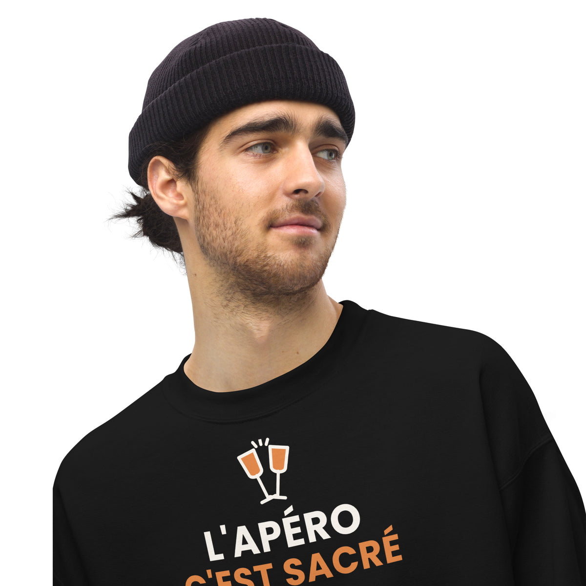 Sweat personnalisé L'apéro c'est sacré avec prénom – vue 4